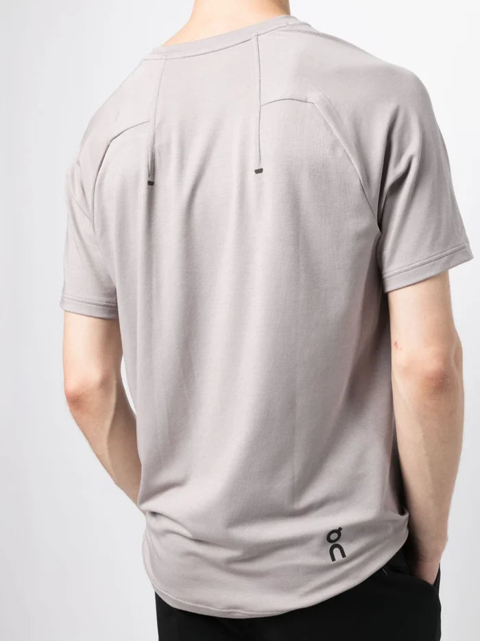 ON RUNNING Focus short-sleeve T-shirt Zinc - MAISONDEFASHION.COM