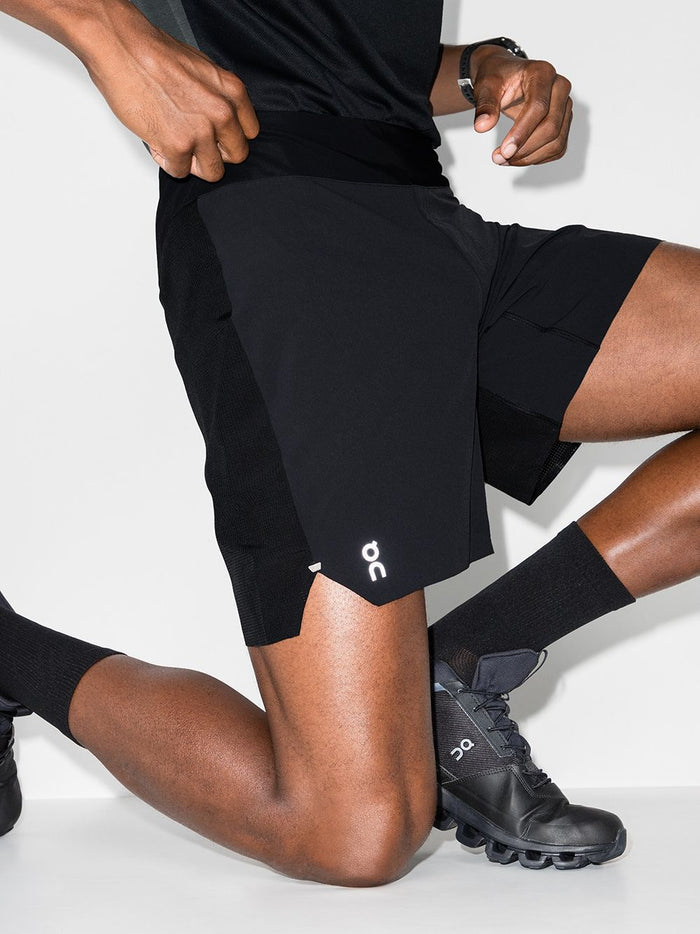 ON RUNNING Lightweight Shorts Black - MAISONDEFASHION.COM