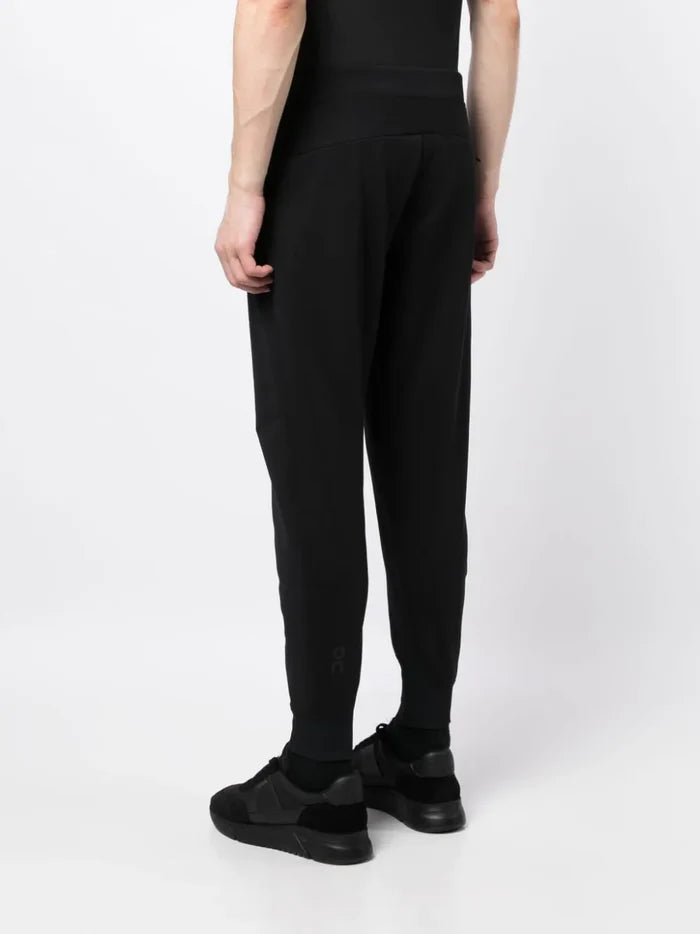 ON RUNNING Logo Print Drawstring Elasticated-Waistband Track Sweat Black - MAISONDEFASHION.COM