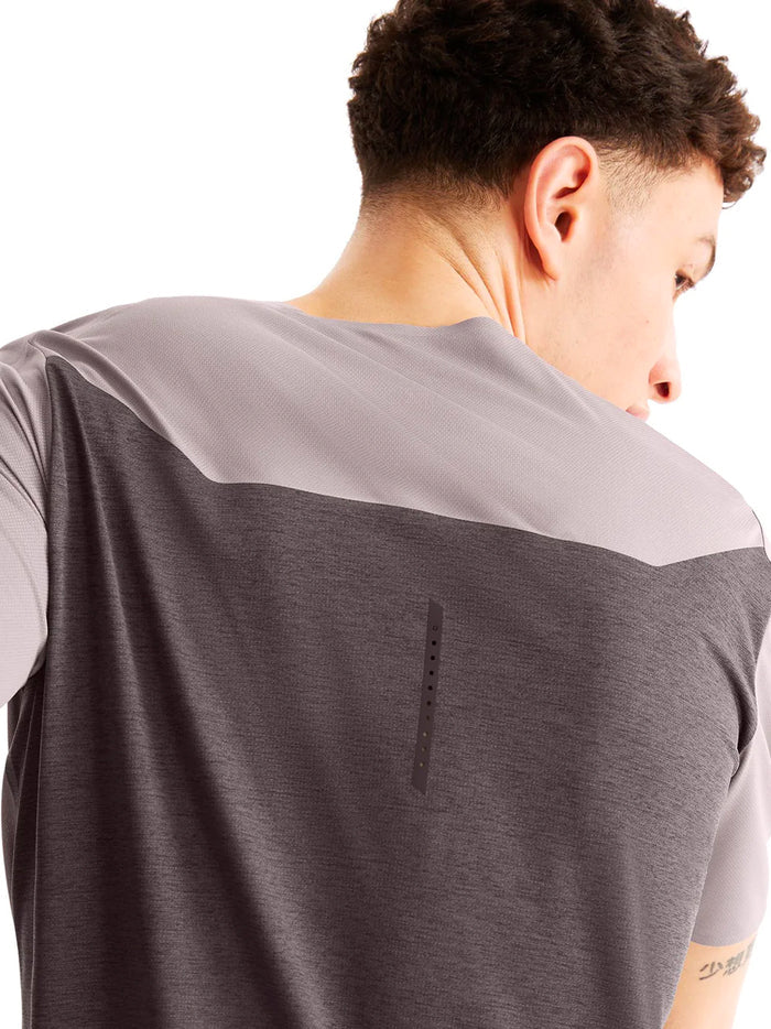 ON RUNNING Performance T-Shirt Zinc/Shadow Grey - MAISONDEFASHION.COM