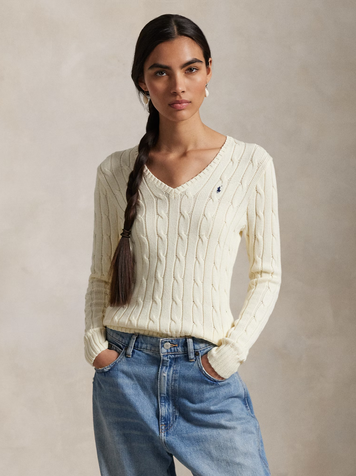 RALPH LAUREN WOMEN Cable-Knit Cotton V-Neck Jumper Cream - MAISONDEFASHION.COM