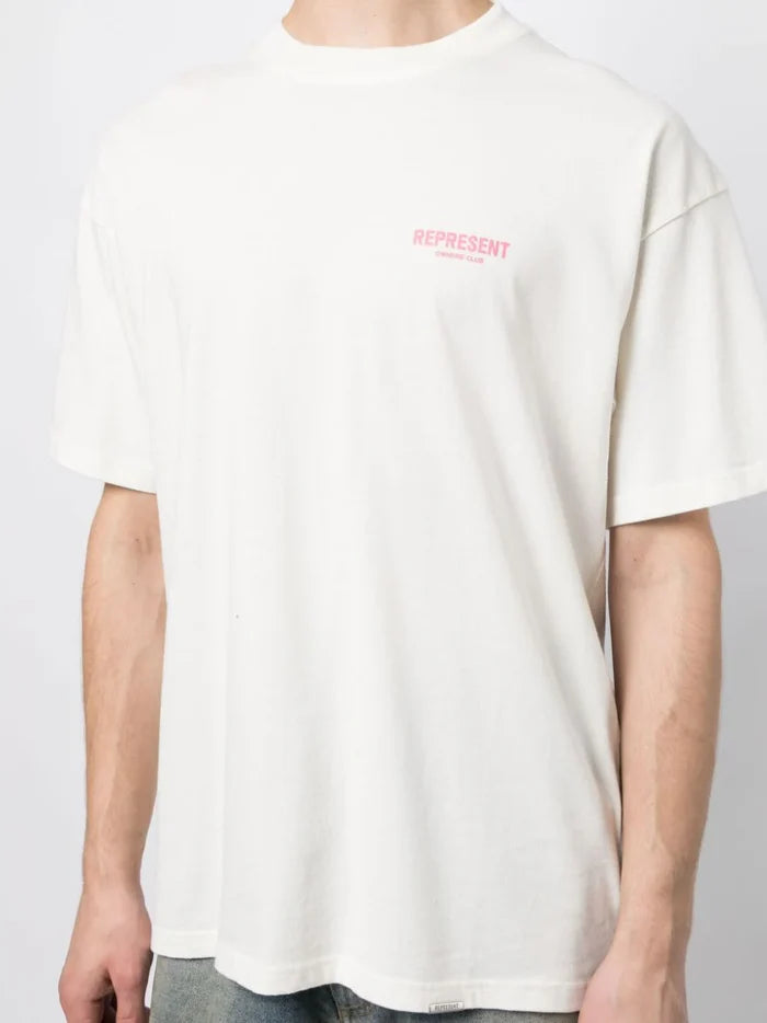 REPRESENT Owners Club T-Shirt Flat White Bubblegum - MAISONDEFASHION.COM