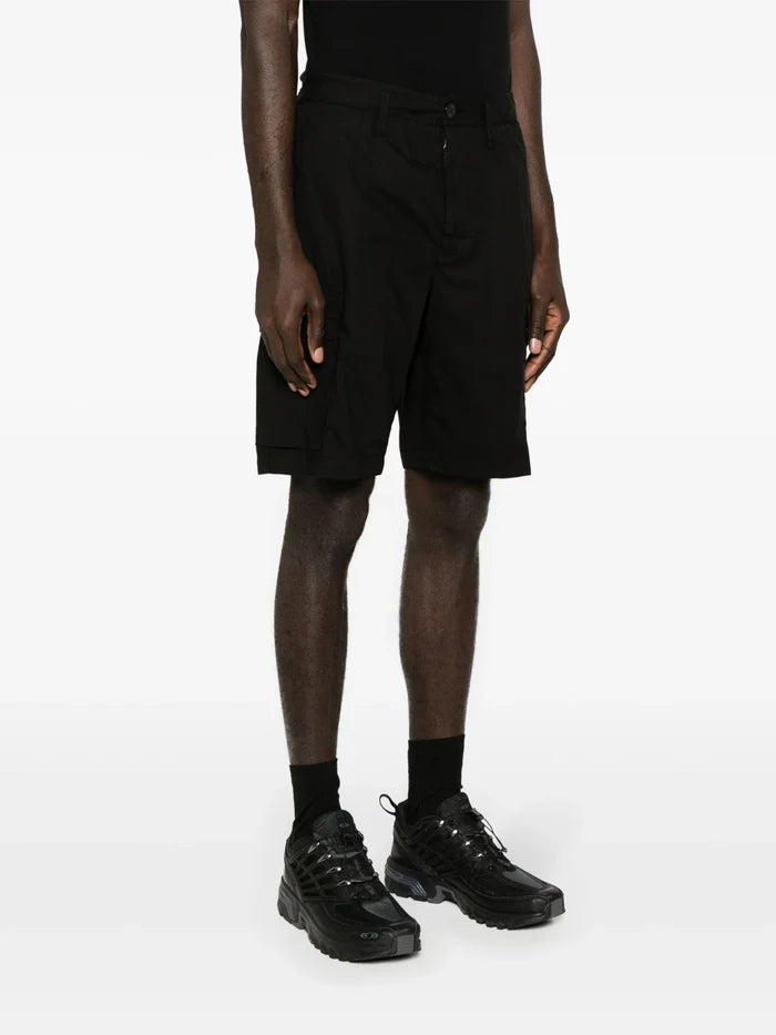 STONE ISLAND MEN Compass Badge Cargo Shorts Black - MAISONDEFASHION.COM