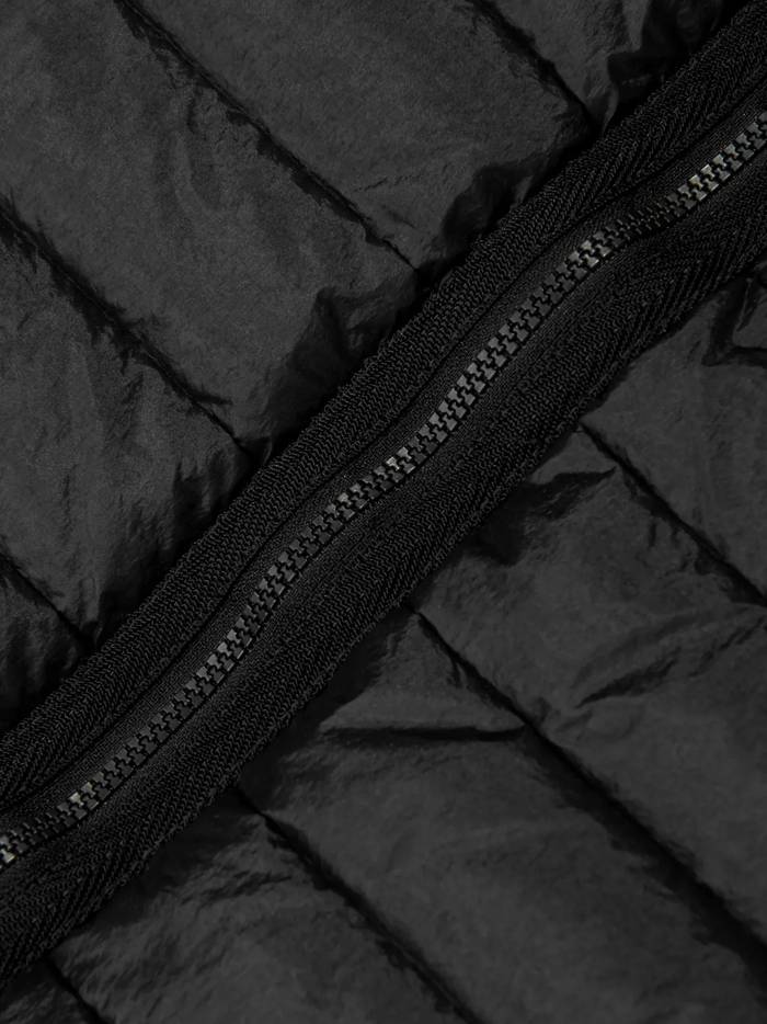 STONE ISLAND KIDS Boys Compass Badge Quilted Gilet Black - MAISONDEFASHION.COM