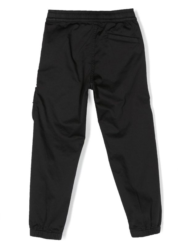 STONE ISLAND KIDS Logo-Patch Cargo Sweatpants Black - MAISONDEFASHION.COM