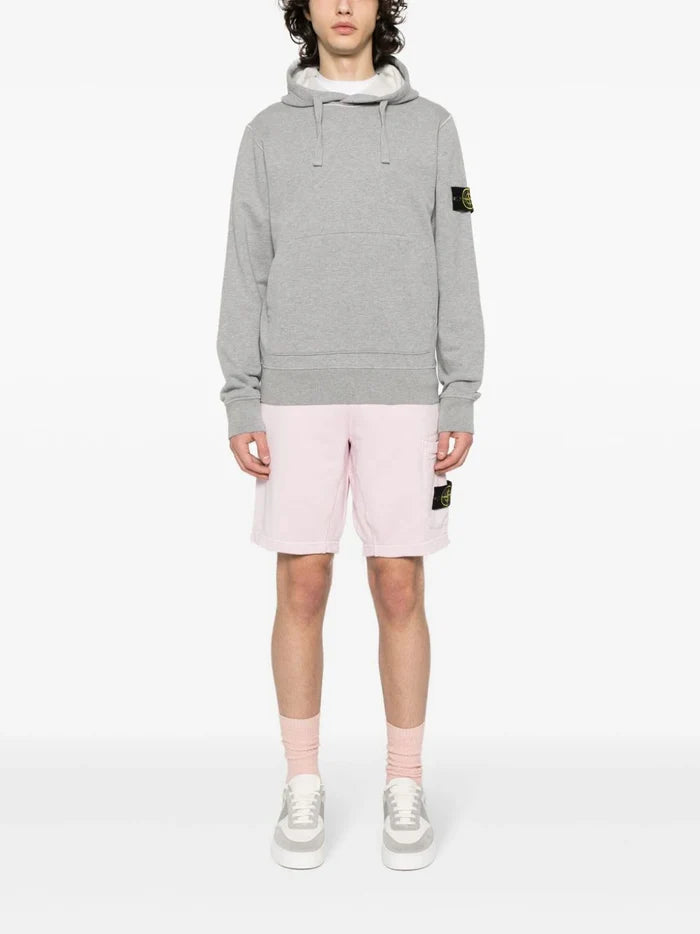 STONE ISLAND MEN Logo Patch Sweat Shorts Pale Pink - MAISONDEFASHION.COM