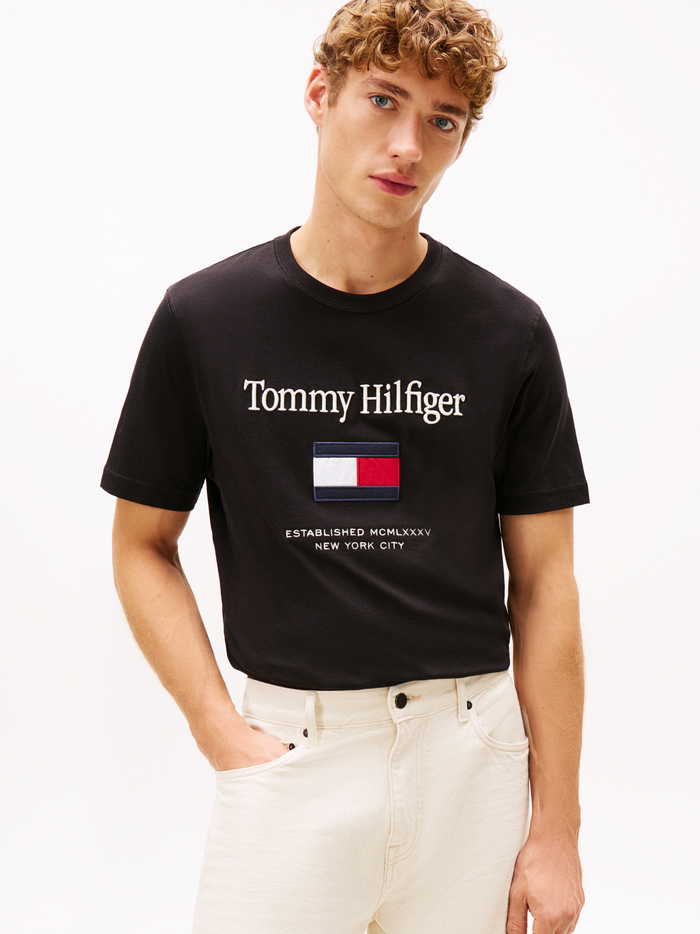 TOMMY HILFIGER Logo Embroidery Crew Neck T-Shirt Black