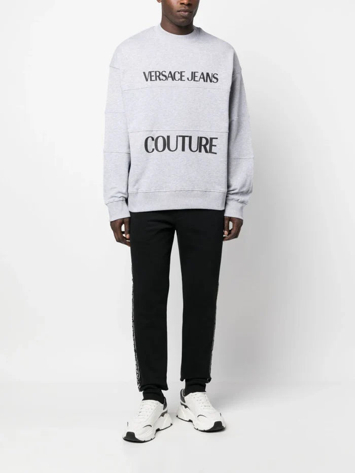 VERSACE MEN V Logo Tape Sweat Pants Black/White - MAISONDEFASHION.COM