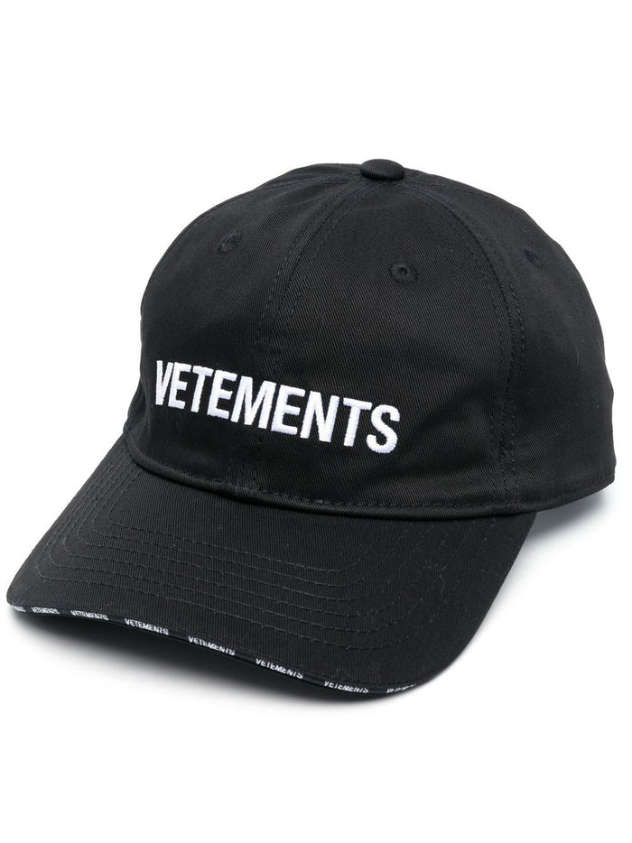 VETEMENTS Iconic Logo Cap Black - MAISONDEFASHION.COM