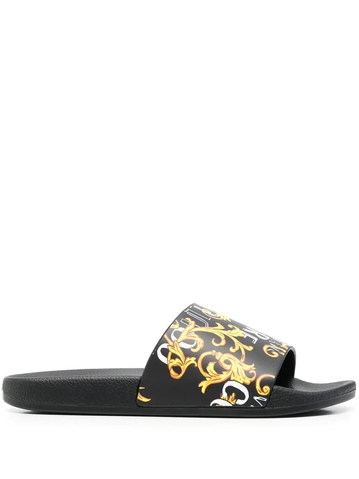 VERSACE WOMEN Baroque Logo Print Sliders Black/Gold - MAISONDEFASHION.COM