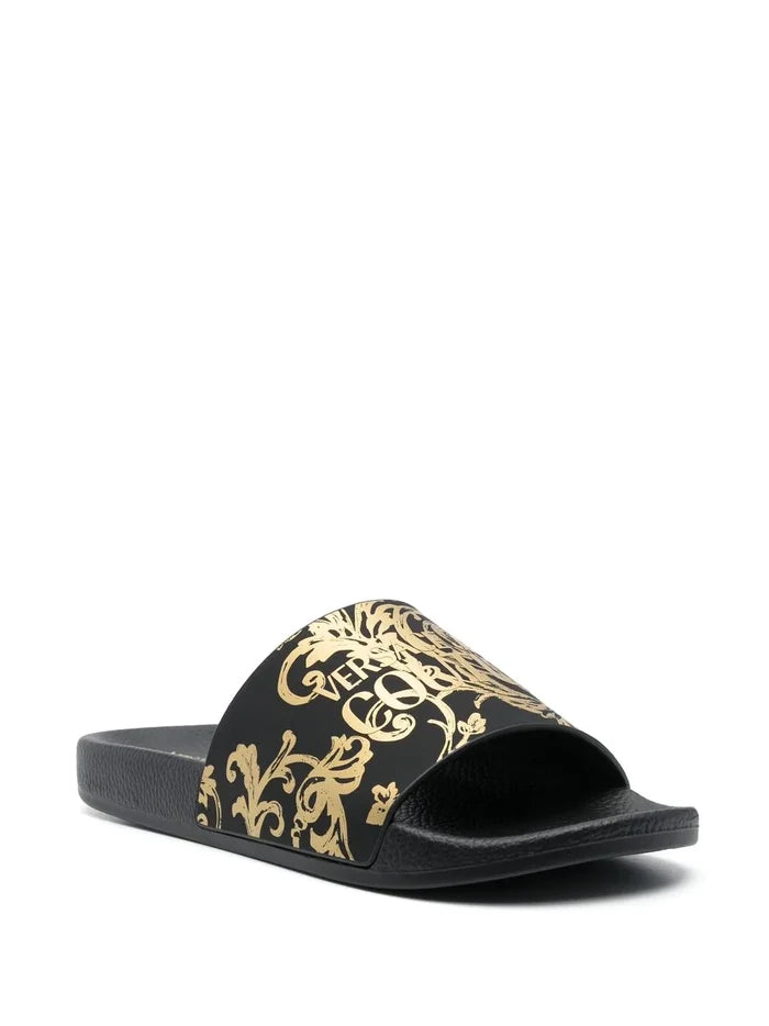 VERSACE WOMEN Baroque Print Sliders Black/Gold - MAISONDEFASHION.COM