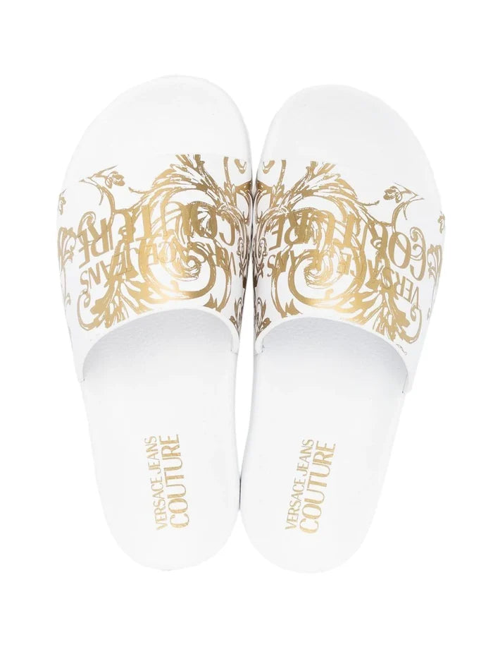 VERSACE WOMEN Baroque Print Sliders White/Gold - MAISONDEFASHION.COM