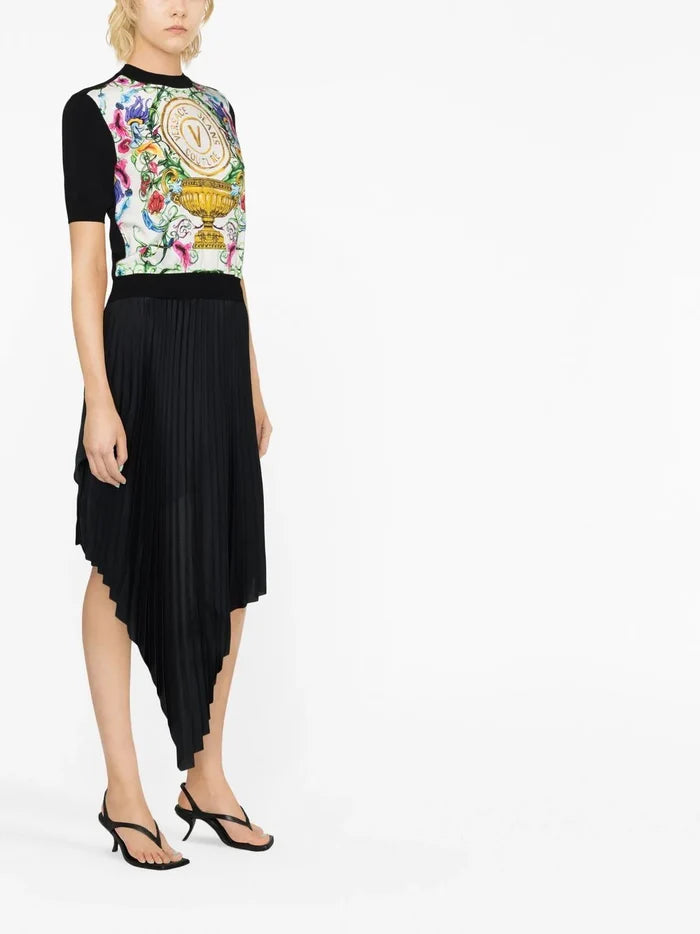 VERSACE WOMEN V Emblem Garden Print Knitted Top Black - MAISONDEFASHION.COM
